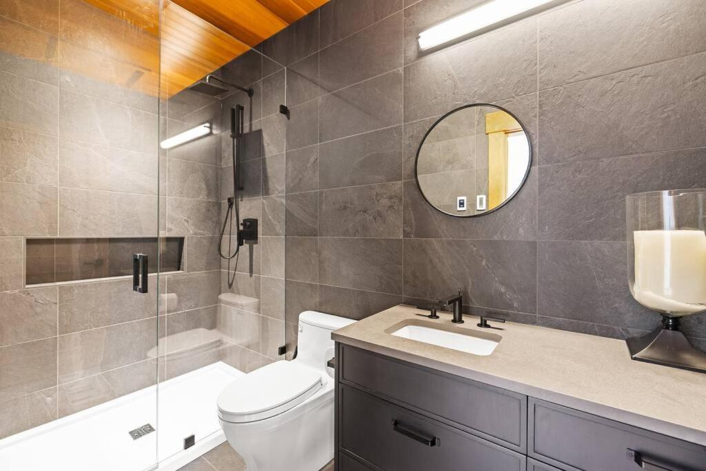 Kingfisher Manor Villa Sooke Esterno foto