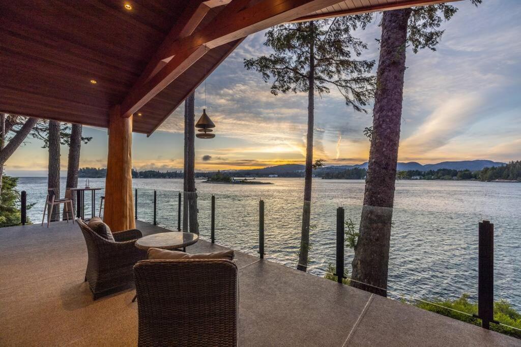 Kingfisher Manor Villa Sooke Esterno foto