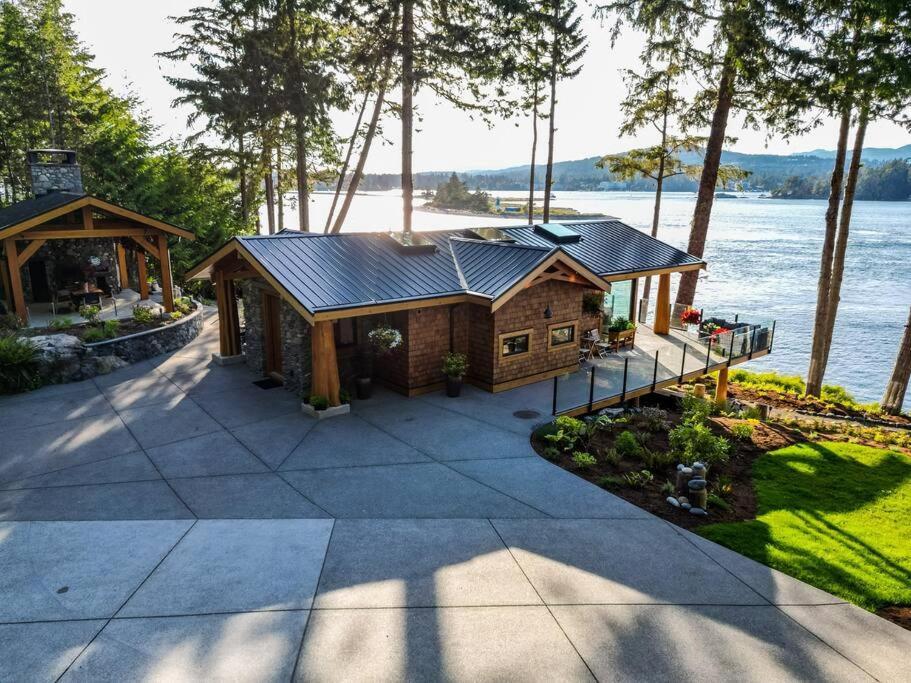 Kingfisher Manor Villa Sooke Esterno foto