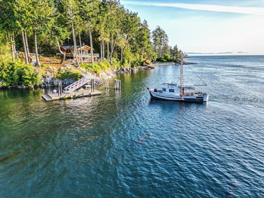 Kingfisher Manor Villa Sooke Esterno foto